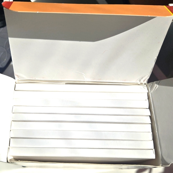 Dragonfly in Amber by Diana Gabaldon - Book on CD - Picture 3 of 4